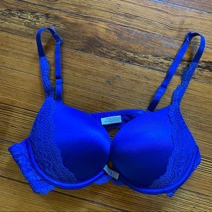 Blue lace aerie bra